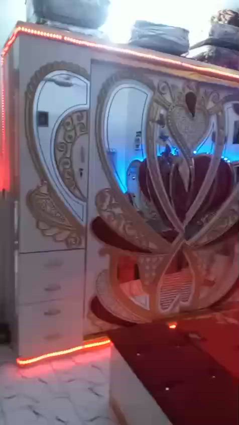 السلام عليكم
غرفه تركيه ضخمه 9 قطع اخت جديده
سعر 650 وبيها مجال بيع مستعجل عنوان حله شراي يتصل على رقم ***********
