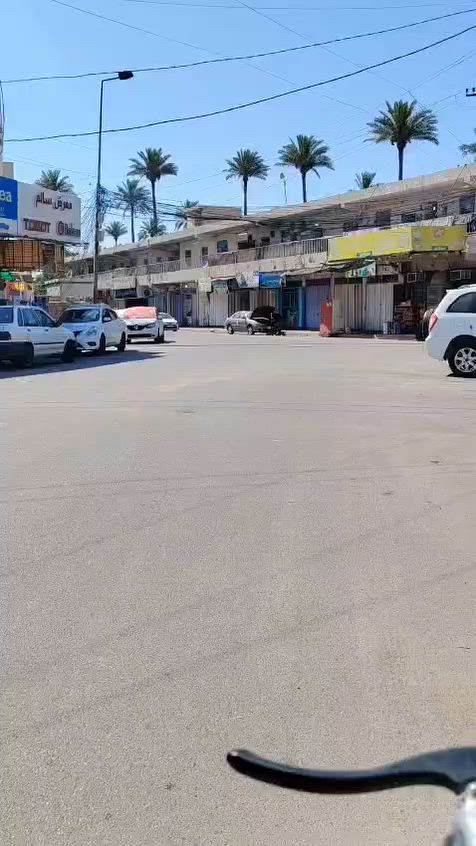 للبيع قطعة ارض زراعية طابو صرف المساحة 296 القطعة مخدومة من ماء وكهرباء وتبليط ومجاري العنوان الكويتي ساحة القرغلي طريق المعارض كما موضح في الفديو للاستفسار اكثر الاتصال على الرقم التالي *********** موجود واتساب
