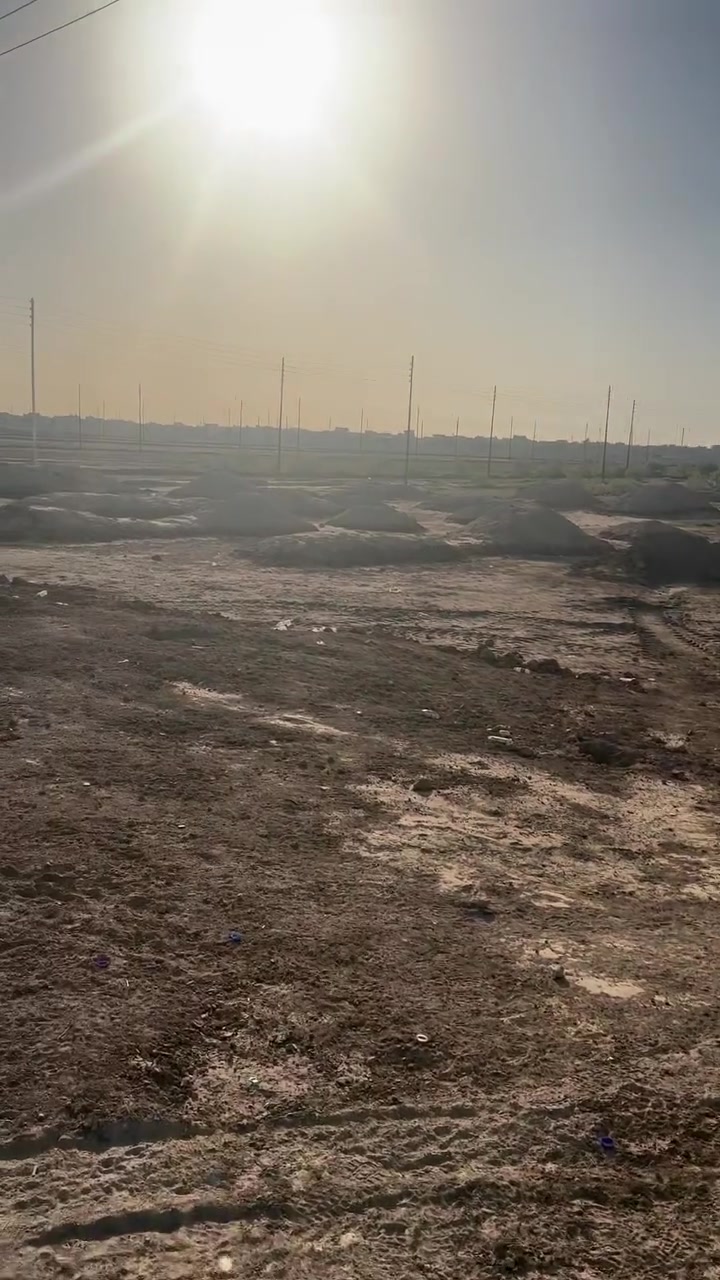السلام عليكم 
50 دونم للبيع مقطعه ماء كهرباء شوارع 
سند 25 طابو زهور فتح بيان ثاني يوم في منطقة القمانيات 
للاستفسار مكتب زهرة الخليج
هاتف//***********
