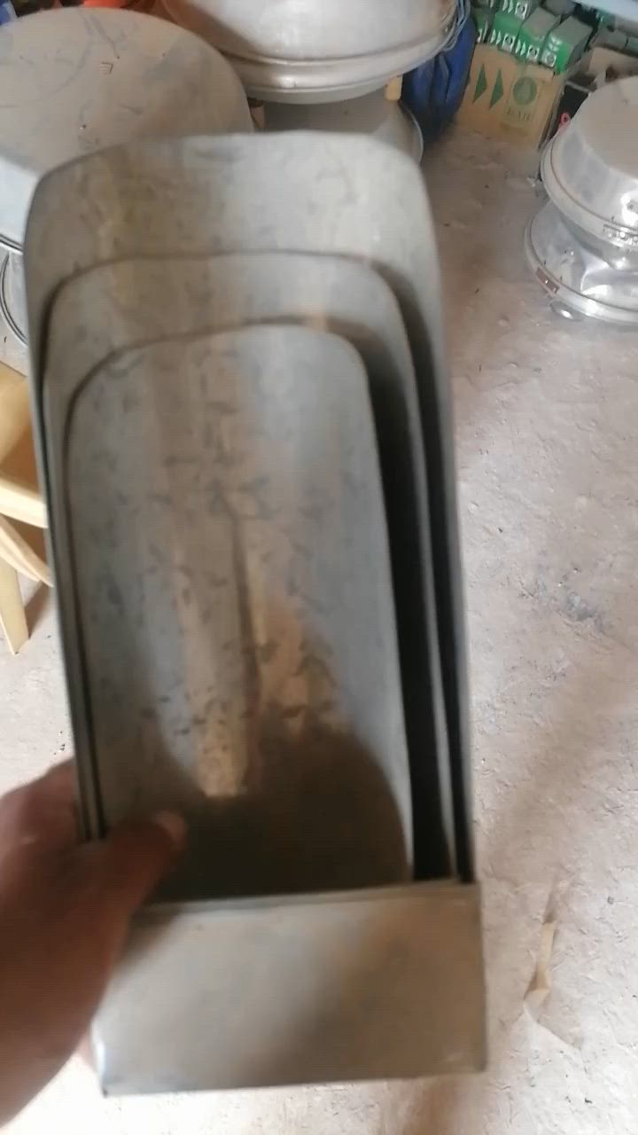 يوجد لدينا مواد نشايه البيع مكان حديثه حي العسكري قرب اذاعه رقم الهاتف ***********
