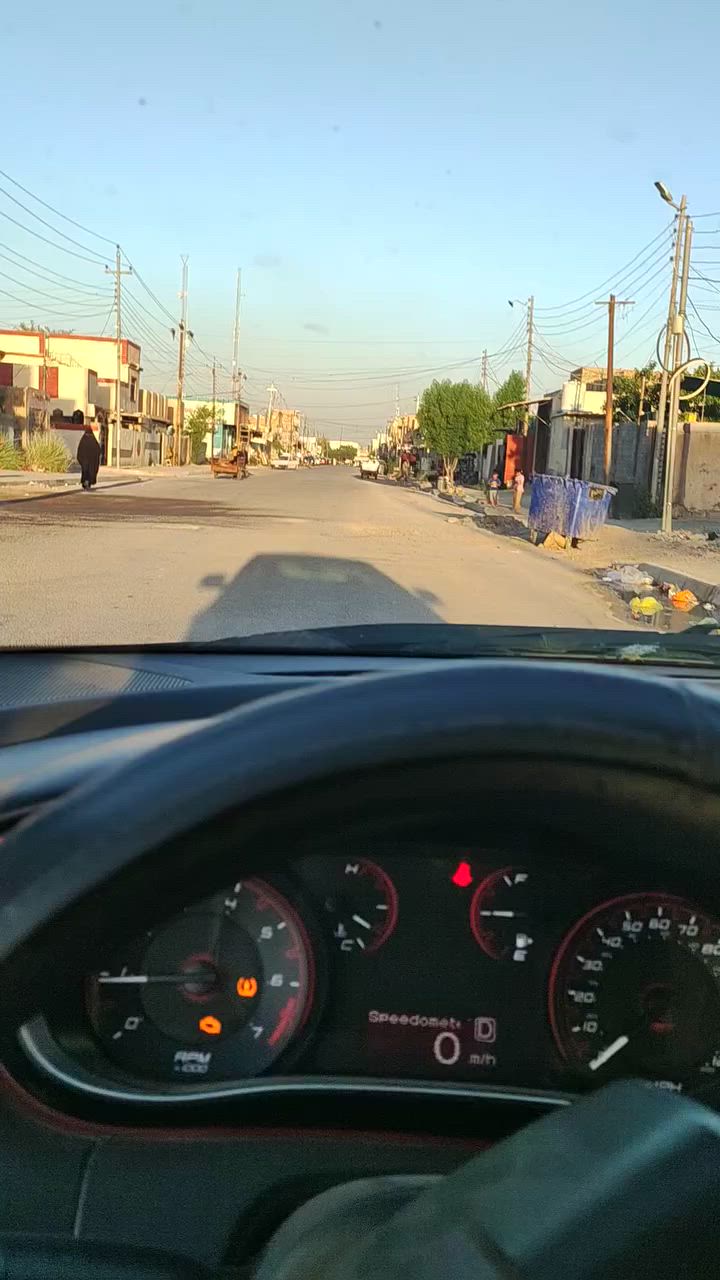دار 150 متر ركن طابو ملك صرف يتكون من 2 غرف نوم بناء جديد بس يحتاج ترتيبات مذكوره بالتصوير
عنوان كربلاء الحسينية العطيشي حي الزهراء
للتفاصيل اكثر واتساب او اتصال 
☎️ ***********
