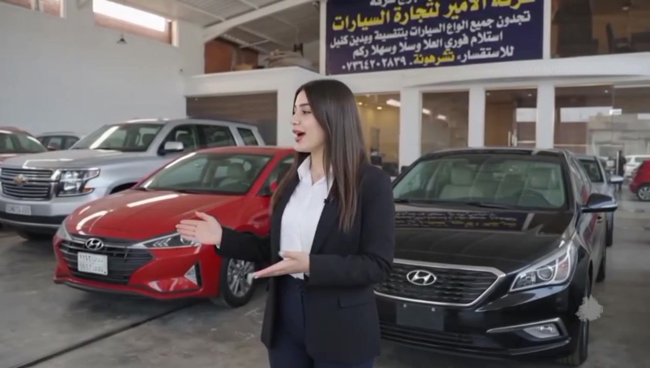 مرحبا مصممة اعلانات ترويجية الي يرغب اصمم له يتصل على الرقم ‏‪***********‬‏
