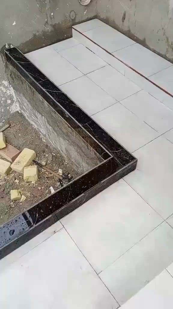 ***********
