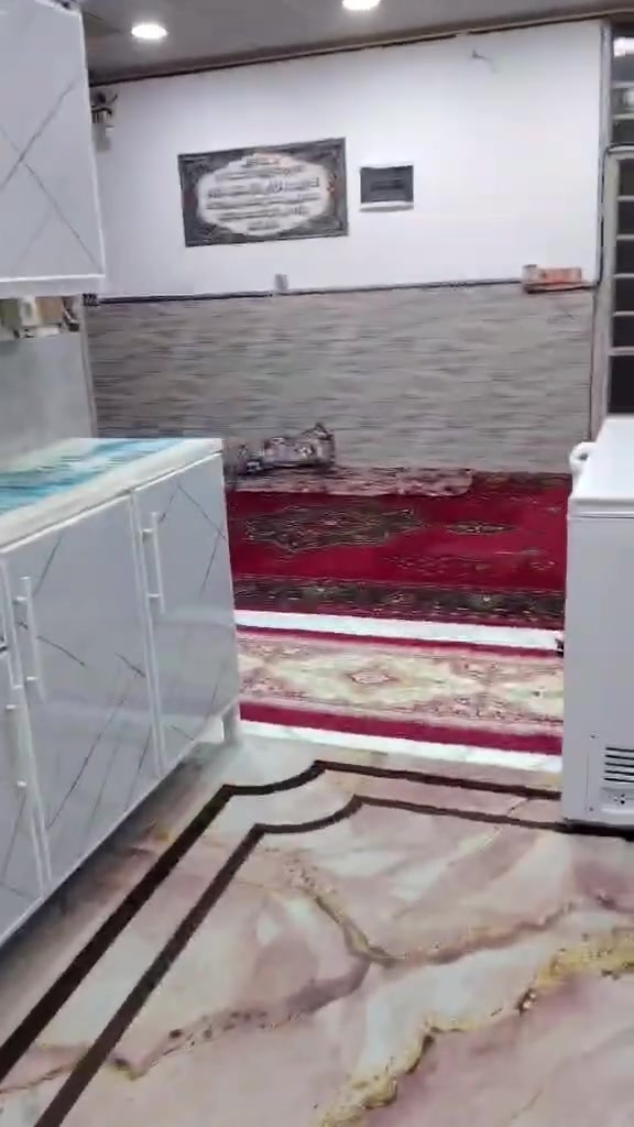 مشتمل للبيع مساحته 125 حي زهراء  حي شمر طابو زراعي  سند 25
***********
