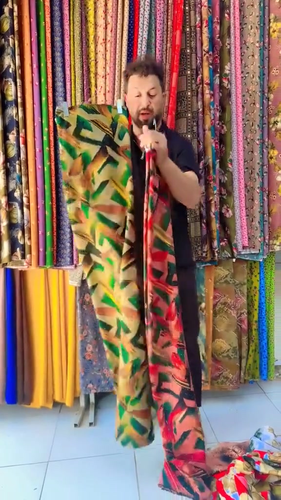 أجمل الدزاينات الحديثه

نوع قماش. 📌كشمير إيطالي ستراس  الأصلي 💯 🧶🥇❤️

نعمل جاهدين لنقدم لكم كل ماهو مميز و راقي💯
 العنوان / حله سوق نادر الثالثه
(محل السيد  المرعب للتجاره الأقمشة النسائيه ) 
للطلب و الاستفسار 📱 واتساب  ***********
أو مراسله الصفحه

