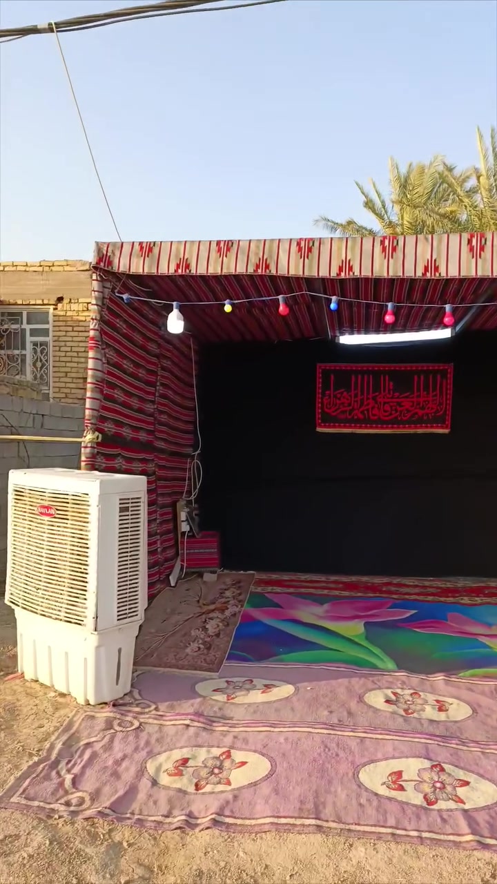 السلام عليكم ورحمة الله وبركاتة اخوان تكيه للبيع او مراوس بخيمه 6×4

تفاصيل التكيه 
الطول...4
العرض...3
ارتفاع...3
تركيب جادر قطعتين حديد مليم ونص السعر 400وبيه مجال مكاني الناصريه 
للأتصال ***********
