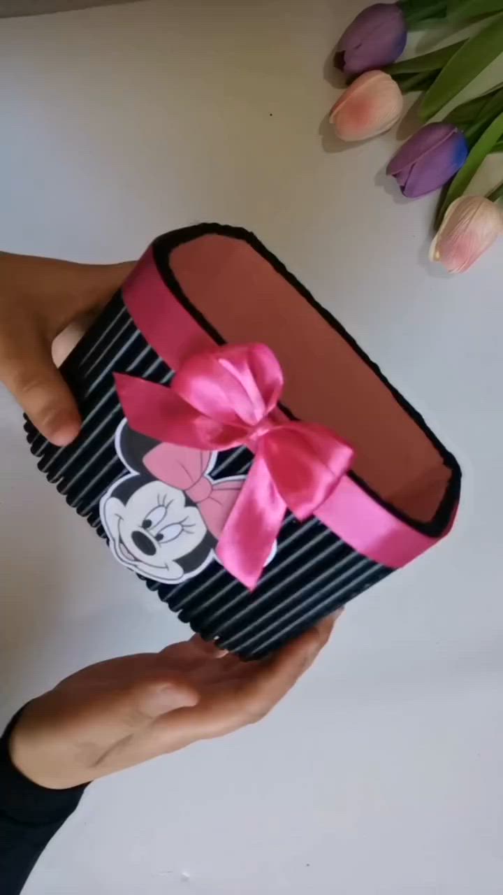 "صندوق أنيق لحفظ الإكسسوارات والهدايا 🎀"
🎀 صندوق أنيق وكيوت من صنع يدي ✨💕
#أعمال_يدوية #صندوق_هدايا #DIY #أفكار_إبداعية #فوم_لامع #تدوير_بسيط #أشغال_يدوية #صناعة_هدايا 🎀💕


**إذا كنت صاحب هذا الإعلان وتريد حذفه لأي سبب، رجاءا أرسل رسالة إلى الدعم الفني**
