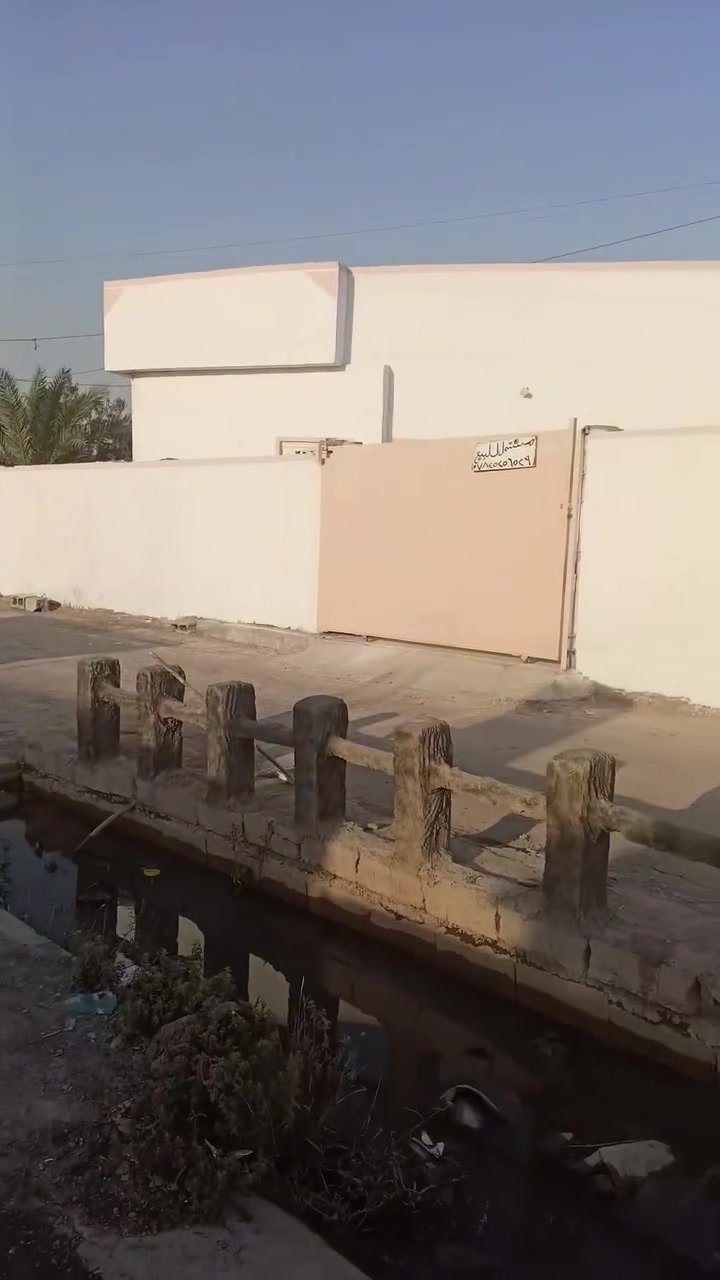 السلام عليكم
مشتمل للبيع 140م
حي السلام فرع الجامع 
***********
