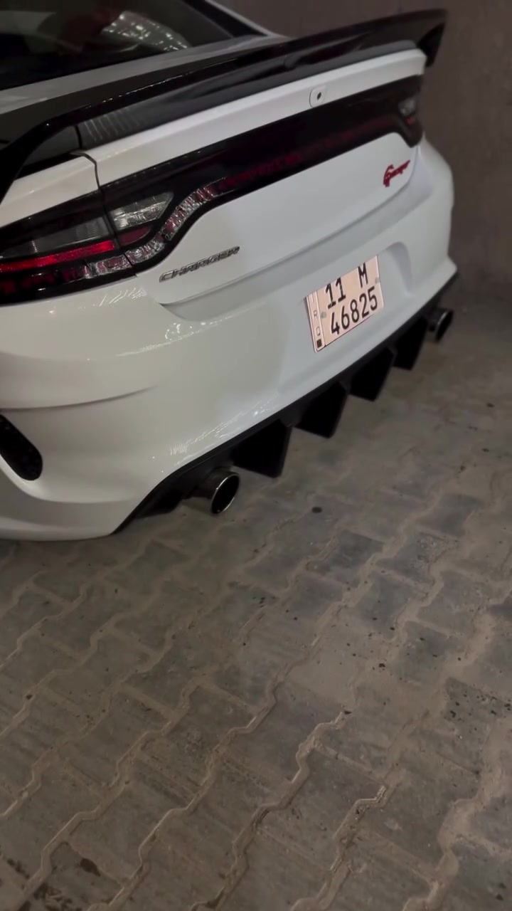 سلام عليكم للبيع بورله اتاك ٤٠٠ الف وبي مجال بغداد الحرية دور نواب الظباط موبايل ***********
