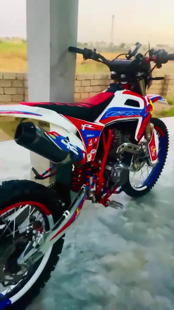 السلام عليكم
قفاز crx
 
موديل 2025

محرك 350شرط ما مفتوح 

كهربائياته كلها شغاله 

صالنصه جديده 

تواير جدد 

نشاط فول 

سلف شغال ما يعوزه كلشي

المكان قريت العيثه 

***********

السعر1350وبيه مجال

يرحم والديك اذا مو شراي لا تبزعني وتضل تعامل
