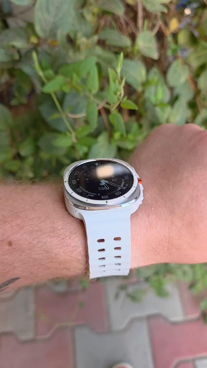 Samsung Galaxy watch ultra
غراضهة كاملة
نظافة 100%

للاستفسار یرجی المراسلة عالواتساب او الاتصال علی :
***********

یوجد توصیل
