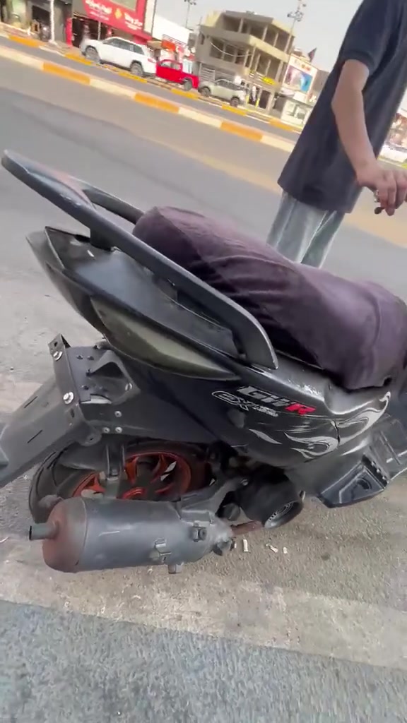 سلام عليكم
دراجه ماكس مضلع للبيع دراجه نكره سلف جاهزه 
تراي وين متريد مكينه ما مفتوح بالشرط فقط مبدل كلچات 
دراجه عل بلاد سعر 300 وبيها مجال العنوان كركوك شارع القدس لاستفسار ***********
