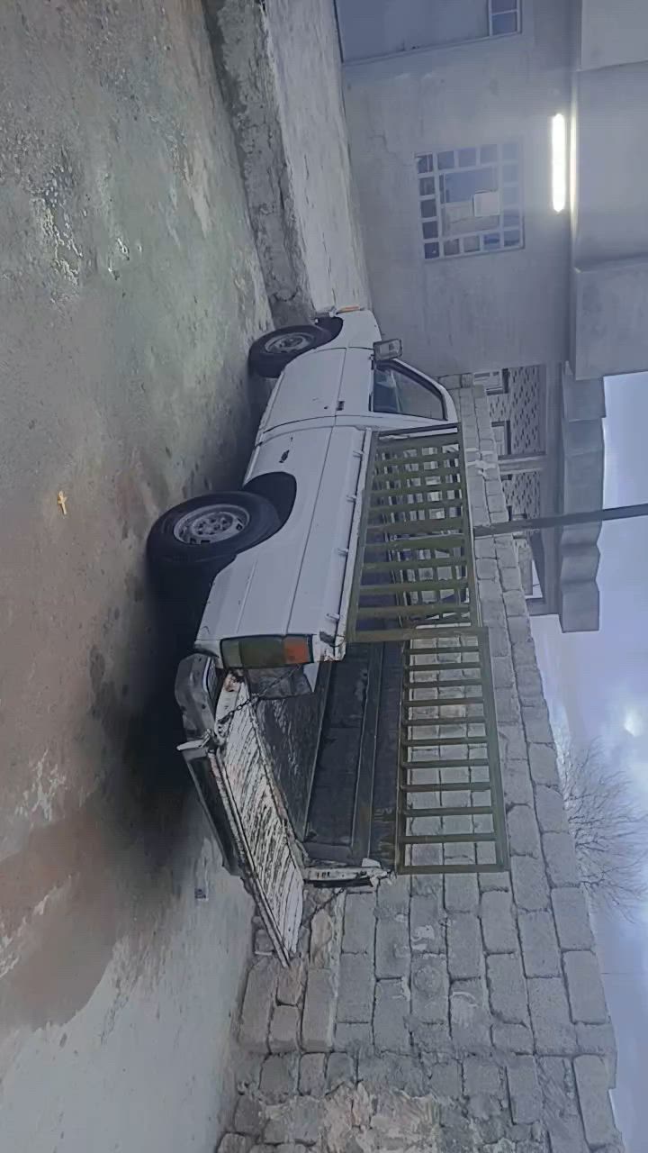 بيكم نيسان شرعي موجود رقم اصفر وكاله بسمي ام الباركود شرط تحويل او تريد اني وكلك ستفسار سعره 25 يرهم مراوس شعندك نزل ***********
