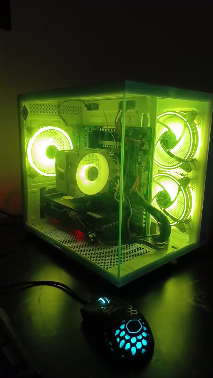 تجميعة العاب متوسطة
M. B x99 جديد
Cpu xeon 2667 v4 جديد
Gpu rx 580 8 gb soyo جديد
Ssd nvme 120 gb جديد
Hdd 500 gb
Ram 16 gb 2400
Psu 500 w
Case زجاج جهتين ٣ فانات ار جي بي متغير
السعر ٤٠٠ الف 
عنواني بغداد الطوبجي 
يوجد توصيل 
***********
