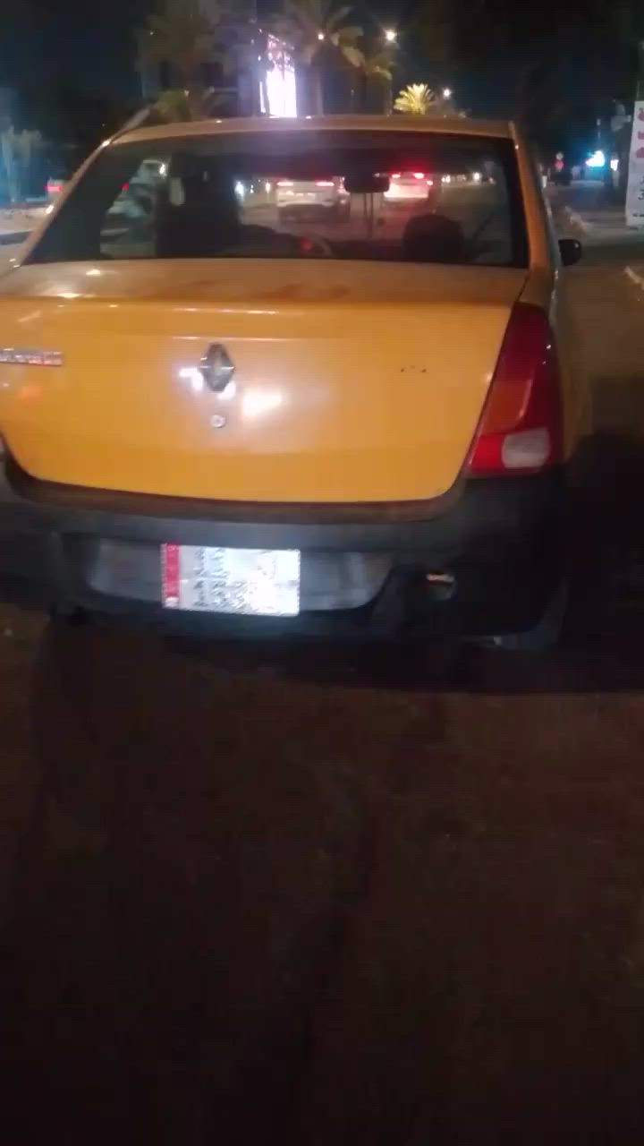 سلام عليكم رينو لوكان 2009 سياره تخم تاير كهربائيات كله شغاله سياره خير من الله بيه بس دخانه بسيطه لاتصال ع واتساب ***********
