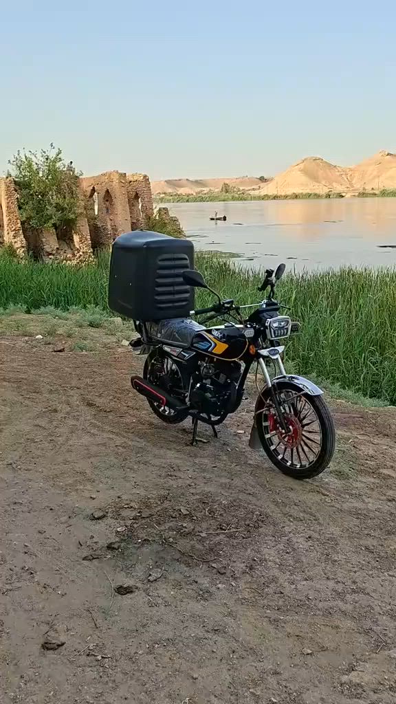 السلام عليكم
سونيك موديل 2026 محرك 200cc cbf بدون رجه صارله شهر من مشدود السعر مليون و50 
للستفسار /***********
مكلف بالنشر
