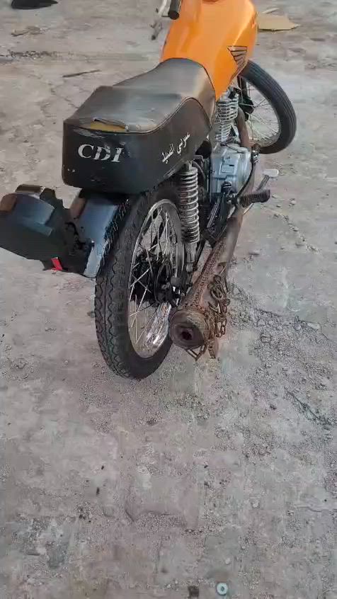سلام عليكم نامه شلامجه نضافه كدامك شاصي صيني مجفته 400سعر وبيه مجال قليل مكاني بصره خمسه ميل رقمي ***********
