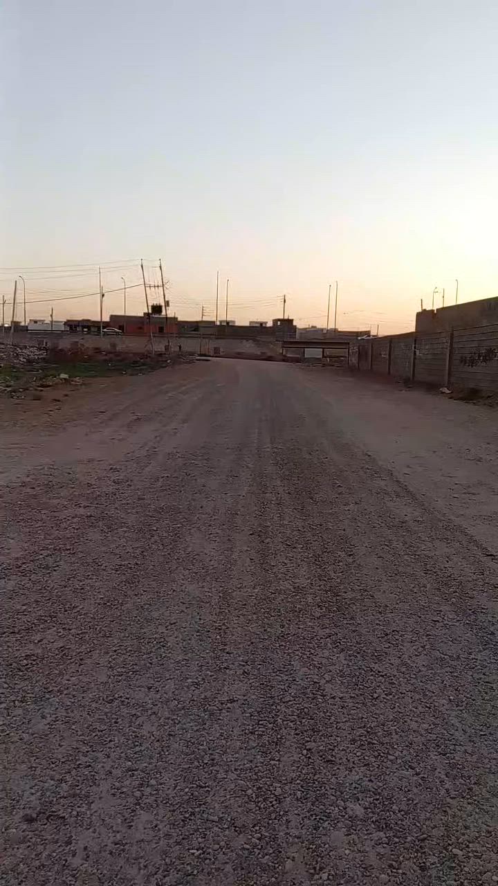 تعلن مكاتب الخيّام للعقار عن توفر قطعة ارض
المساحة 200 متر الوجه ١٧×١٢
ركن ع شارع ١٥ وشارع ٧
المكان الرمادي خلف مطعم كانون وقرب مديرية طرق وجسور الأنبار
جنس العقار طابو زراعي سند ٢٥ تحويل مباشر

للاستفسار اكثر مراجعة عقارات الخيّام الفرع الأول شارع 40 قرب باب الخشب والفرع الثاني خلف مدينة العاب السندباد او مراسلة الصفحة اوالاتصال على الرقم *********** يتوفر واتساب
#اهلاً #وسهلاً #بكم
