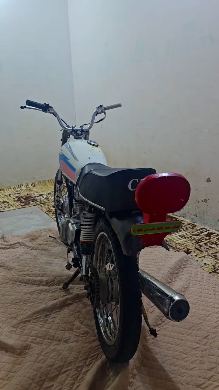 اربعه كير للبيع كلك السعر 250 وبيها مجال لتواصل على هاذا الحساب متواجد


**إذا كنت صاحب هذا الإعلان وتريد حذفه لأي سبب، رجاءا أرسل رسالة إلى الدعم الفني**