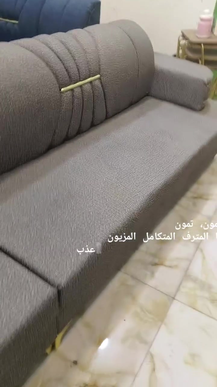 ٣٠٠الف  عشره مقعد بلوك اسود لظهر بلاويد بعقوبه التحرير شارع جامع الصديق مجاور محطة ماء النبع الصافي ***********
