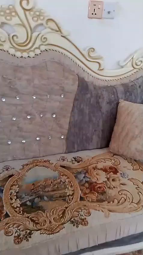 تخم ملكي جديد للبيع سعر 550 
رقم ‏‪***********‬‏
