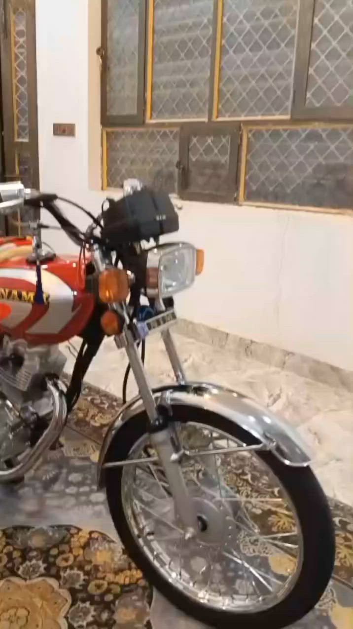 سلام عليكم دراجه للبيع نامه تلث احرف طبق الشلامجه صارله شهر من طالعه من المعرض السعر 775 وبيه مجال   رقم ‏‪***********‬‏
