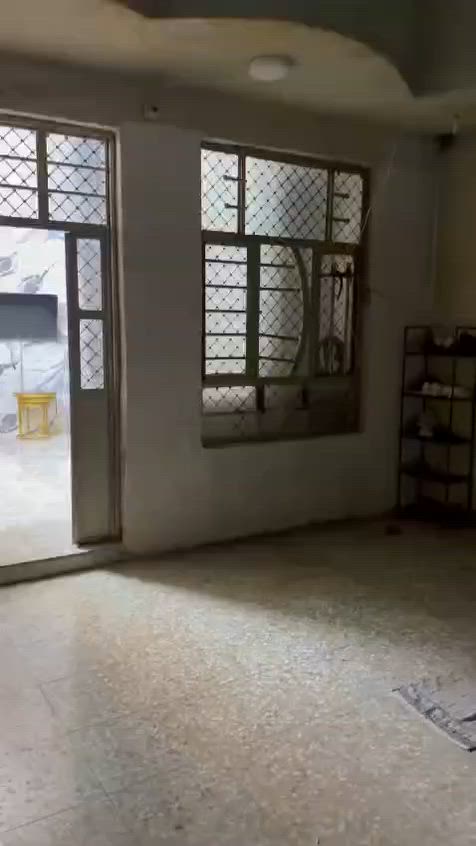 السلام عليكم بيت بل اصلاح شارع الجزيره الفرع المقابل اسواق العائله
مساحه البيت ١٠٨ متر 
التواصل ***********
السعر ٣٥ وبي مجال
