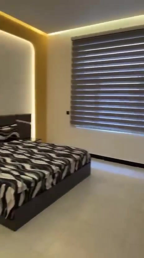 🌿✨ أهلًا وسهلًا بيكم في مزارع البعيثه ✨🌿
إذا تدورون على مكان يجمع الراحة، الونسة، والخصوصية… فوجهتكم ويانه! 🌸

🏡 المزرعة تضم:

- غرفتي نوم مريحة.
- صالة واسعة.
- مطبخ مجهز.
- حمامات نظيفة.
- مسبح للكبار.
- مسبح للصغار.
- جلسات خارجية هادئة.
- ألعاب للأطفال والكبار.
- بليارد ومنضدة ألعاب.
- كراج واسع.
- كهرباء 24 ساعة.
- حديقة خضراء واسعة تناسب كل الأعمار.

🎉 مناسبة لـ:
العوائل، الشباب، أعياد الميلاد، الخطوبة، ولمّة الأصدقاء.

📍خصوصية، نظافة، وأجواء تخلي يومكم أحلى.

للحجز والاستفسار راسلونا على الخاص، وحياكم الله في أي وقت. 🌹إذا تحب، أقدر أسويها أيضًا بلهجة عراقية مرحة أكثر أو بشكل إعلان فاخر يجذب الزبائن.

***********
