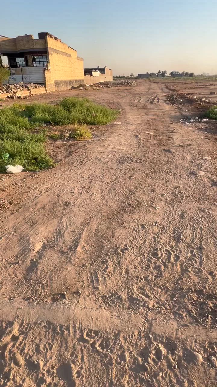 بسم الله الرحمن الرحيم
قطعه ارض  مساحه ٢٠٠ متر ثالث قطعه ع الشارع العام 
كامل خدمات مي وكهرباء الفرع سبعه ونص قريبه على شارع اربعين وشارع عشرين (سند خمسه وعشرين ) 
الواجهه ٩ والنزال ٢٢  وبسعر مناسب  للاستفسار 
راسل ع الواتس اب  ***********
