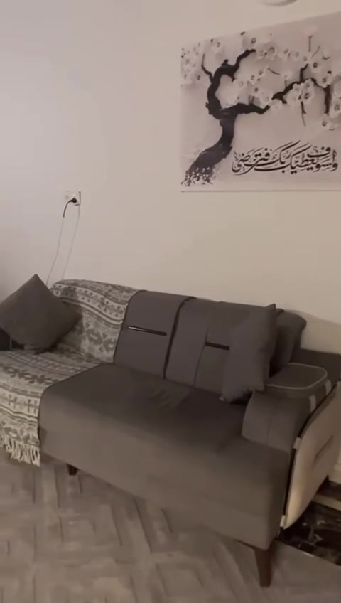 تخم 5 مقاعد تركي صارلي كم شهر من اخذته واريد أبيعه جديد بعده الله شاهد اخذته ب 325 اريده 250 وبي. مجال التواصل ع رقم ***********
