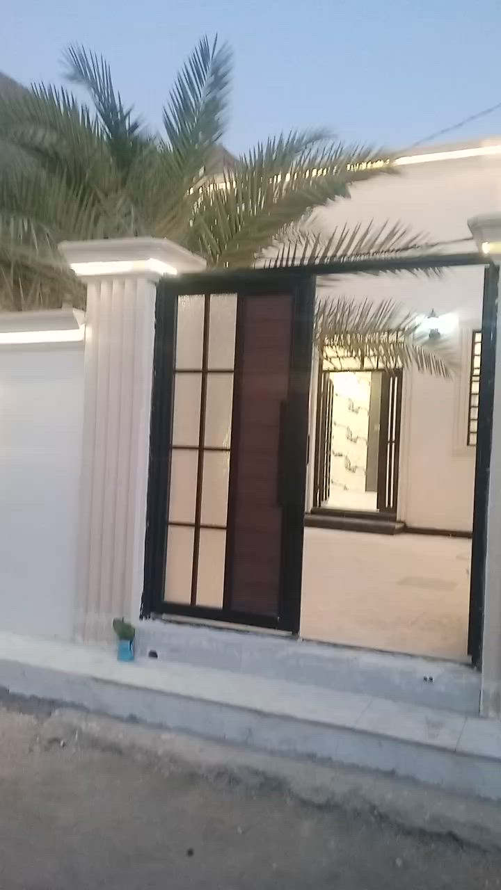 آلُـۜسـۨۚ(✋)ــِۖلُأمٌ ؏ـليۜـ(💜)ـكـۜم وݛحـٍّْـٍّْ⁽😘₎ـٍّْمهہ الًـًٍۖـٍـٍۖ(☝)ٍۖـًٍٍٍّـًٍلۖهًٍۖۂ وبـۗـۗـۗـۗـۗـۗركۧۧــۧۧۧۧۧـۗـۗ(ۗ😇)ـۗـۗاتهۂ  دار 💒البيع مساحه 100 متر بيت بناء حديث ومرتب الدار يحتوي علئ غرفه وصاله ومطبخ وصحيات وكراج وحديقه بدون ستقبال البيت جاهز من كلشي البناء ساس طابوك جدران بلوك سقف عكاده البيت كلش حلوو وعالي عن شارع سعر 💵34 وبي مجال البيت موقع كلش حلو العنوان كوفه البراكيه شارع المطار القديم بفرع نشايت سيد براهيم. سعبري بعد عن شارع 200 متر اللاستفسار اتصل علئ رقم📲 ***********📲
