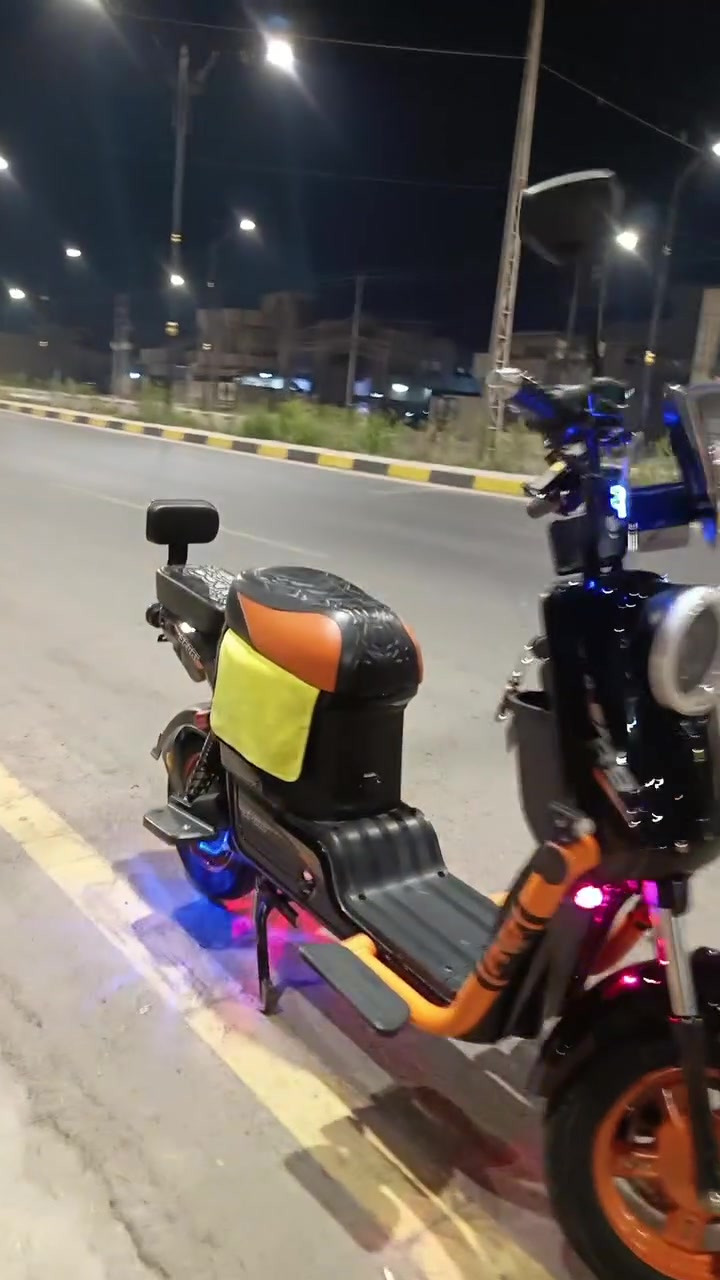 السلام عليكم
ماطور شحن نوعية
R9 موديل 2025

🛑فول مواصفات

 🛑خمس بطاريات

🛑تشغيل نظام الكارت

🛑تشغيل سويج

🛑لايت زينون عالي وناصي

🛑ملف 2000

🛑نظام R رجوع بك

🛑بي مسجل بلوتوث

🛑ستاند موبايل

🛑الماطور بي 4 سرعات 

🛑سرعتو 99 والحقيقية 70

ملاحظة:  مأطور واضع شركه فقط ام بدل باتري واحد 

🛑السعر 475
قفلو 🔒🔒 بلا تفاوض 460قفل 

🛑المكان موصل حي القدس 
 
للاستفسار 
رقمي الخاص 
***********
غير متواجد على الفيسبوك
