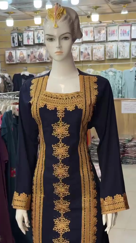 كلابيه خامه كشمير مطاط 

القياسات المتوفره
 L XL 2XL 
ملاحظه زبائنا/متوفره بعدة ألوان

السعر 12 الف 

للتواصل معنا ع الواتس اب ***********

يتوفر لدينا توصيل لجميع المحافظات ب 5000
