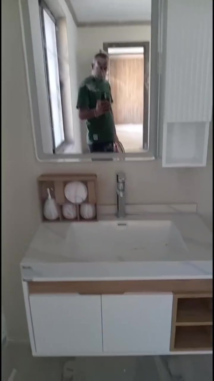 تم تقفل بيت ٢٥٠ متر اسعار تنافسيه
غيث الطائي 
***********
علي الطائي 
***********
شغل درجه اوله ولتزام بل عمل واحد كرخ 
اكو خصم للرفتات مكانيكي 
موقعي السيديه
