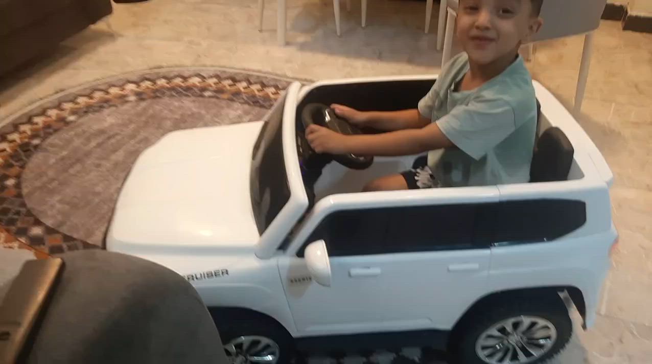 السلام عليكم عندي هاي السياره لبيع اخذته ب٣٥٠ ابيعه ب٢٠٠ *********** مكاني بغداد
