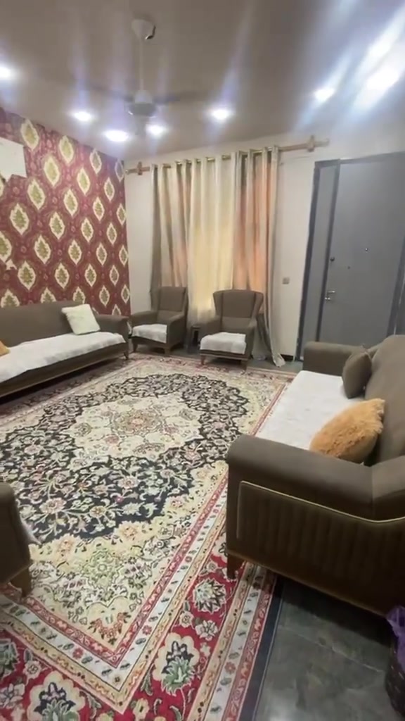عندي هذ تخم البيع نضيف كلش *********** بي وتساب
