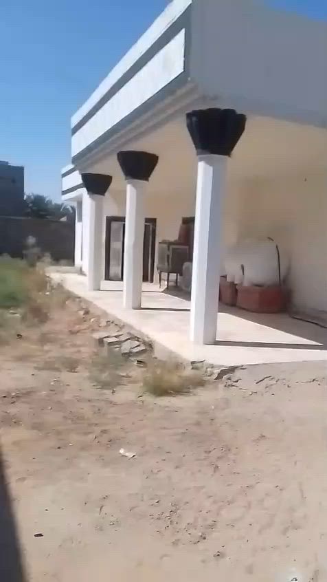 ماعلاه! متوفر بيت للبيع في منطقة زنگوره بدايه المفرگ مساحته 1150مترآ للأستفسار اكثر: رقُم الُمبايل: ***********@
