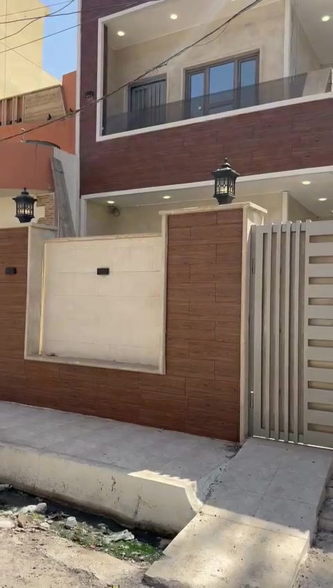 ⚜️عروض ( العصر الذهبي لتجارة العقارات والمقاولات )⚜️
____________________________________________________
🏠♦️دار للبيع في حي القادسية الثانية. بناء حديث 2025 طابقين الطابق الأول 2غرفة نوم وهول واستقبال ومطبخ وصحيات.
الطابق الثاني 3غرف نوم وهول وصحيات
___________________________________________________

📌التفاصيل

♦️المساحة  (470 150م).
♦️ واجهة ( 7 ونص. م).
___________________________________________________
للاستفسار / مراجعة مكتب العصر الذهبي لتجارة العقارات والمقاولات أو الاتصال على الارقام التالية ⬇️

📱***********

📱***********

📱***********
____________________________________________________
🛑علما أن مكتبنا يحتوي على (👷مهندس استشاري للبناء والمقاولات/⚖️محامي مختص في ترويج وتعقيب المعاملات) لاتمام اعمالكم علي يد المختصين بها . 
____________________________________________________
⚜️موقع المكتب حي النور قرب اسواق عبد الحكيم.#بناء #العراق🇮🇶 #بناء #ایجار #الموصل
