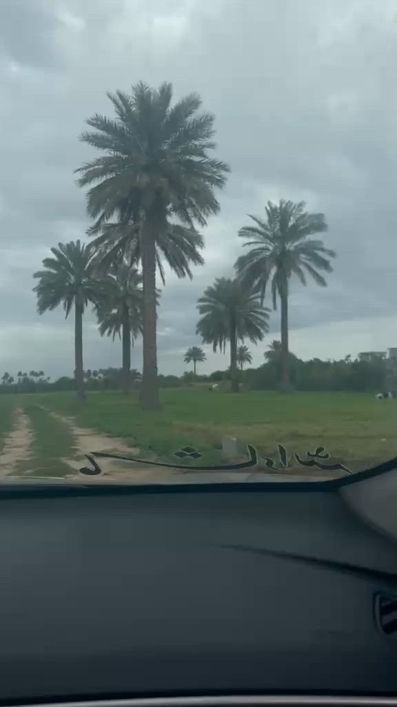 السلام عليكم دونم للبيع مع بتلو ٣٠٠متر مدخل ٥بنص مدخل صاير ماء كهرباء تبليط سعره مناسب كلش للتواصل ***********
