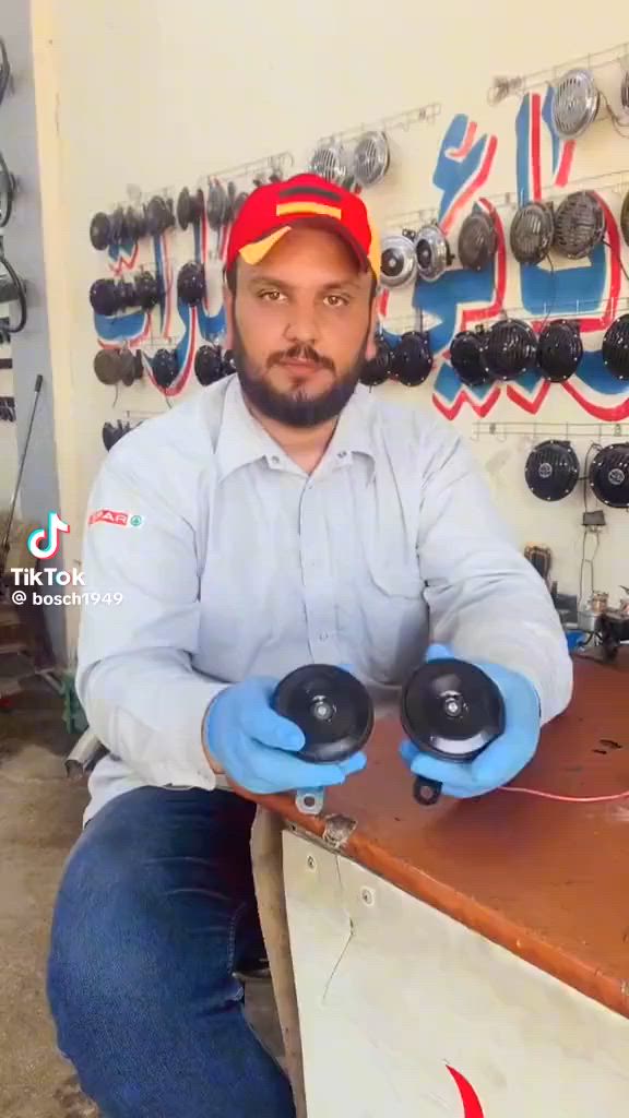 سلام عليكم ذني هورنات قبل شهر شتريتهن من ابو عبدالله الي بل فديو وهسا عارضهن للبيع مكاني الكوت زين القوس شارع الشيرازي سعرهن 20الف🔒قفل رقمي ‏‪***********‬‏تعال واتساب او تراسل خاص
