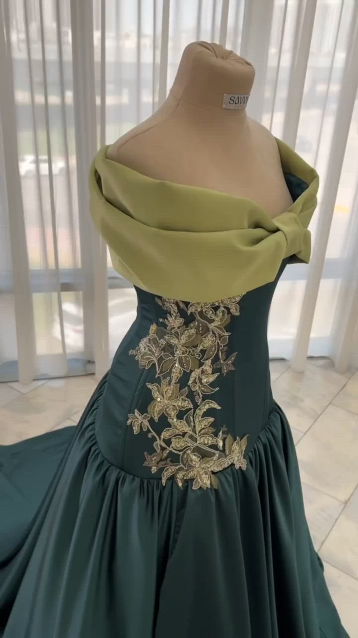 تصميم خاص من  SAVVY COUTURE 
نستقبلكم بكل حب داخل الاتيليه في بغداد  بنظام المواعيد المسبقة
للاستفسار و الحجز مراسلة الصفحة
متوفر توصيل لجميع محافظات العراق
#fashiondesigner #hautecouture #مصممة_ازياء


**إذا كنت صاحب هذا الإعلان وتريد حذفه لأي سبب، رجاءا أرسل رسالة إلى الدعم الفني**