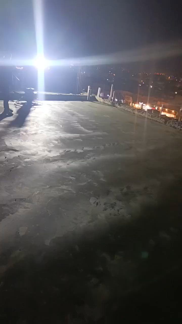 السلام عليكم 
كادر صب وسقل بل هلكوبتر  تنعيم الصب 
شغل درجه اولى في جميع المحافضات 
جملونات  ساحات  بيوت جميع ما يختص بل كونكريت او الخرسانه الاتصال علا الارقام 
***********
***********
