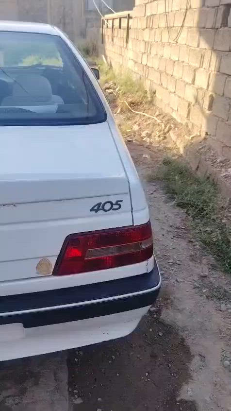 السلام عليكم بيجو 405 موديل 2012 استعمال شخصي مكان السياره بغداد السعر 38 وبيها مجال للاستفسار اكثر  *********** بي واتساب
