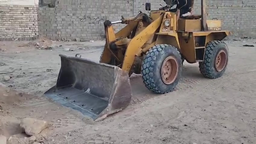 سلام عليكم اخوان مكلف بل نشر  تي سي ام  حجم ٨٢٠ رقم بغداد مداور
مكينه خير من الله مناقصهه كلشي  الف متصرف عليهه
مكان النجف طريق ياا حسين عمود /١٣٠/
السعر // السعر /٩٠ / وبي مجال حك جيه
رقم الهاتف لصاحب لمكينه( ***********)
