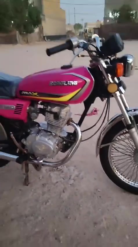 سلام عليكم اربع كير البيع مديل 2021 السعر 650 وبيه مجال رقم الهاتف***********  وراق اصولي مداور من وكيل محرك مفتوح مرة وحدة لاتنقص ولابخار العنوان النجف حي نداء 22
