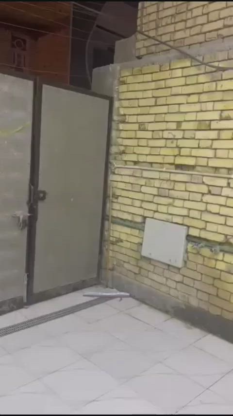 بيت طابو أسهم المساحه160م طابقين

الطابق الاول غرفتين  و صاله واستقبال جبيره و مطبخ وطارمه وصحيات داخليه و خارجيه مناور ثنين

 الطابق الثاني صاله جبيره أربع غرف صحيات ثنين
 البناء طابوق كونكريت مسلح وسطح شتايكر  وبنيان درجة اولى 

الموقع / حي المختار خلف المغتسل الجديد

الاستفسار
 *********** يتوفر واتساب

https://chat.whatsapp.com/DAUdXFm5YqX38v3lRTvPuk
