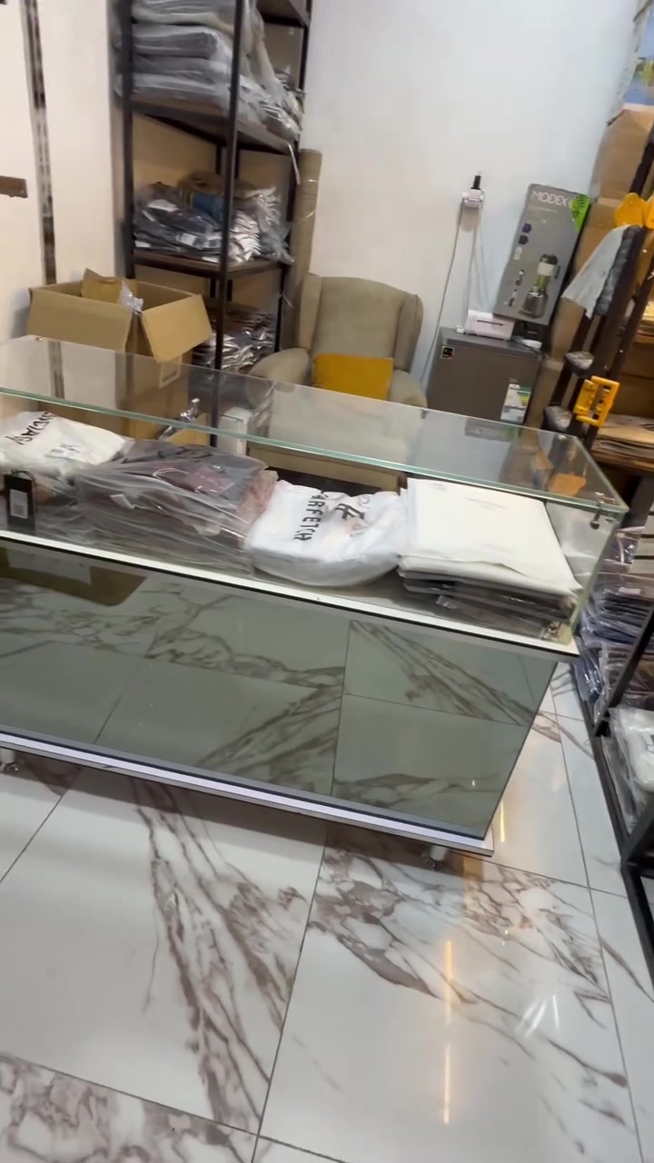 فاترينا جام
للبيع العرض 120سم الارتفاع 90 سم

السعر 75 الف 

بغداد الغزالية شارع المرور سوك النفلة مجاور النبراس للاتصالات بناية كيلو كباب سابقا  ازياء Boss ***********
