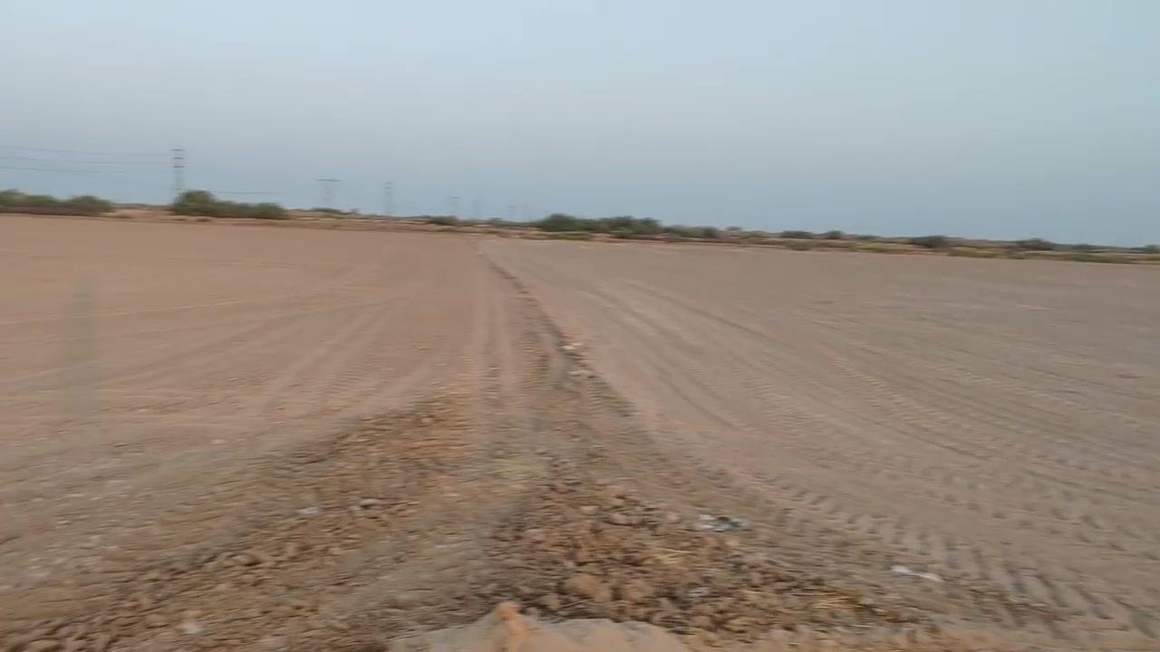 ارض زراعيه 195دونم بيه عقد 35 واسط  كوت بسروكيه ماء شتاء صيف متوفر عليها نهر حرف L  جاي من الرحمه والغراف وجها ثانيه بزل
مضروبه نصها اليزر وجاهزه الموسم
دونم 750وبي مجال
الاستفسار اكثر ع رقم مجاوب خاص
***********
***********

ارض زراعيه 195دونم بيه عقد 35 واسط  كوت بسروكيه ماء شتاء صيف متوفر عليها نهر حرف L  جاي من الرحمه والغراف وجها ثانيه بزل
