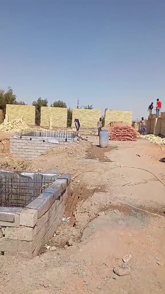 سلام عليكم ناخذ بيوت كرسته وعمل بلقصد وبلنقد على المتر وعدنه خصومات للمساجد ؛؛, اسعار مناسبه للنقد والقصد شغل درجه اولى للاستفسار الاتصال على الرقم الموجود وموجود وتساب أيضا ،، ***********
