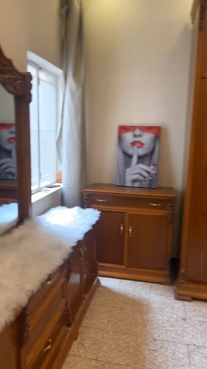 السلام عليكم عندي هاية غرفة نجارة عراقي ثقيلة كلش الي يريدها يتواصل خاص


**إذا كنت صاحب هذا الإعلان وتريد حذفه لأي سبب، رجاءا أرسل رسالة إلى الدعم الفني**